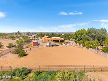 30826 Crozier Rd, Wittmann, AZ 85361