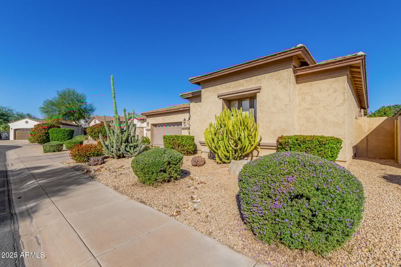 3084 Capricorn Way, Chandler, AZ 85249