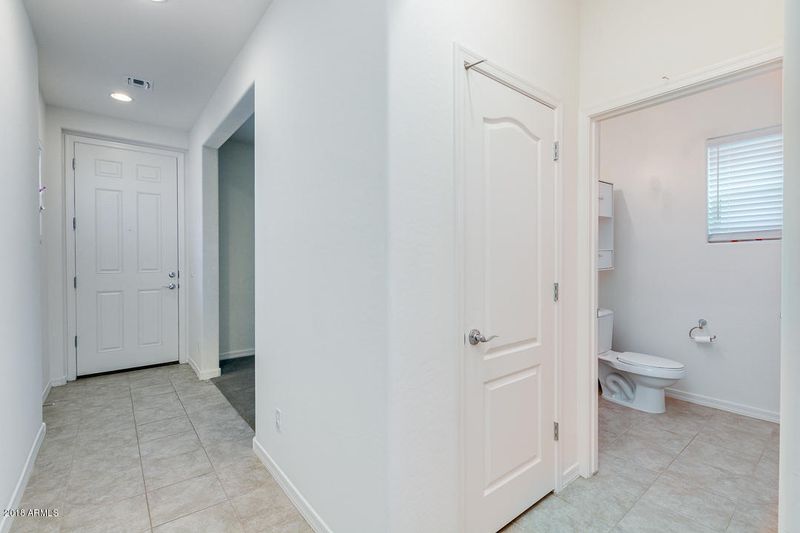 3085 E Franklin Ave, Gilbert, AZ 85295