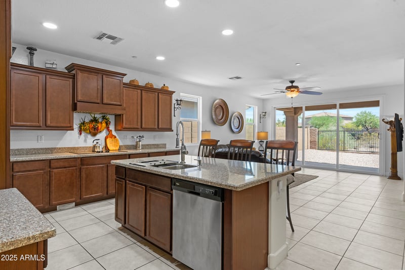 30855 138th Ave, Peoria, AZ 85383