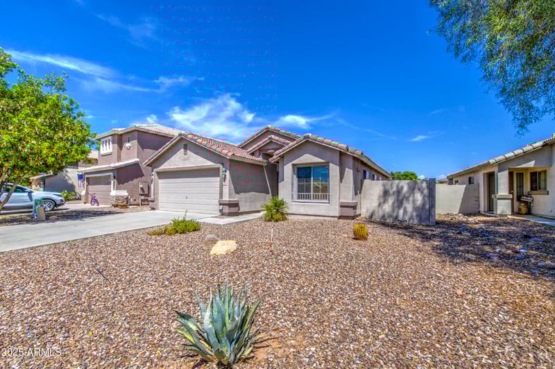 30879 Opal Dr, San Tan Valley, AZ 85143