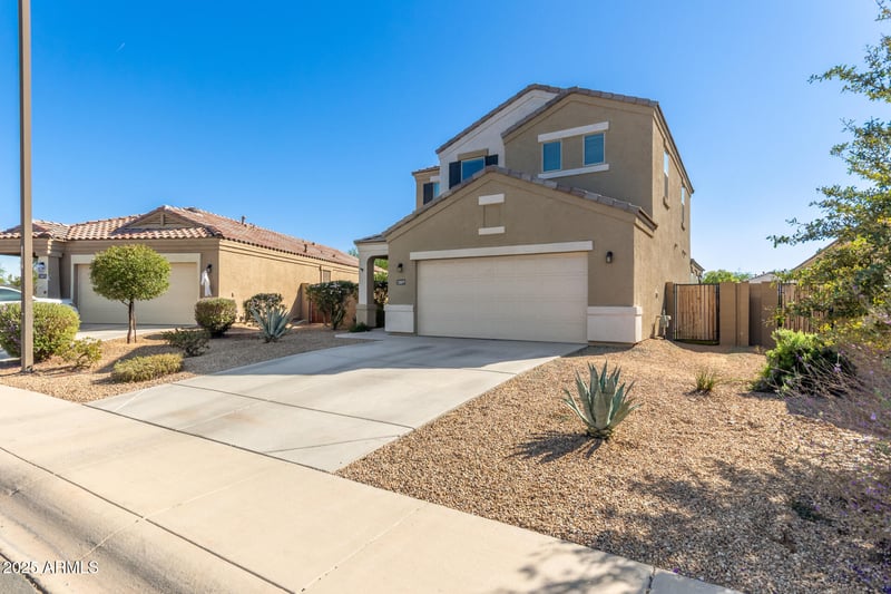 30879 Picadilly Rd, Buckeye, AZ 85396