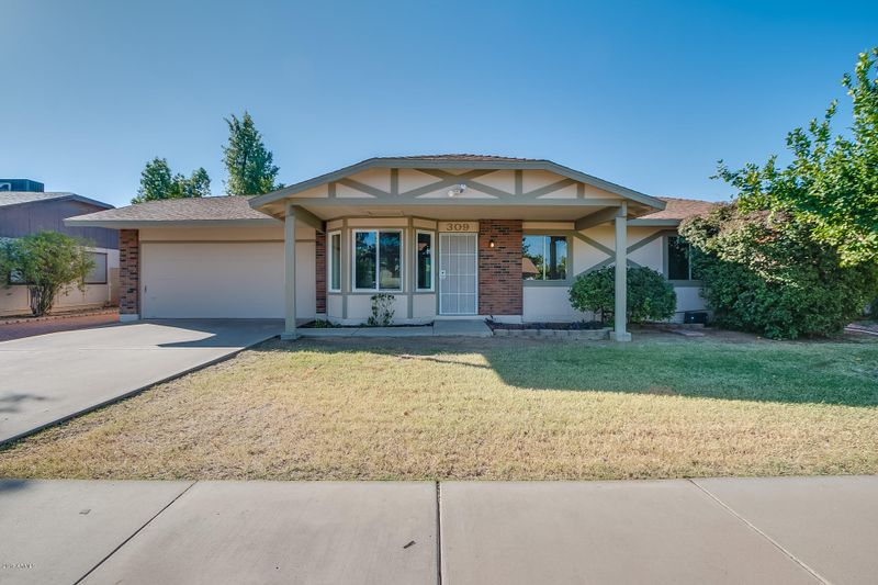309 E Desert Ln, Gilbert, AZ 85234