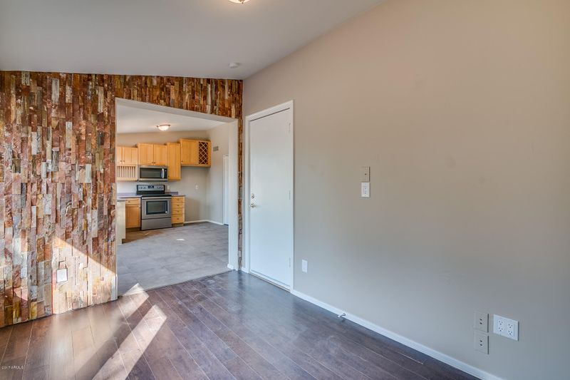309 E Desert Ln, Gilbert, AZ 85234