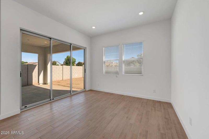 309 E La Estela Ln, San Tan Valley, AZ 85140