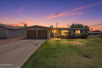 309 Pebble Beach Dr, Tempe, AZ 85282