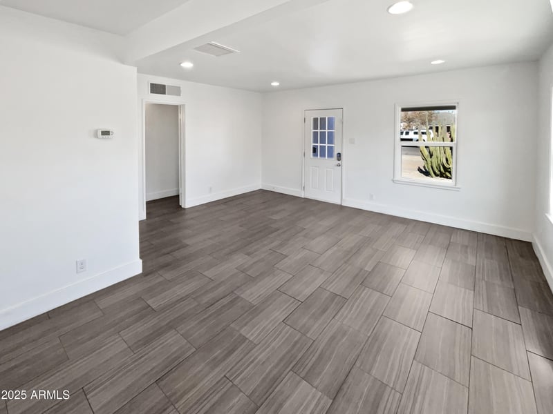 309 E Weldon Ave, Phoenix, AZ 85012