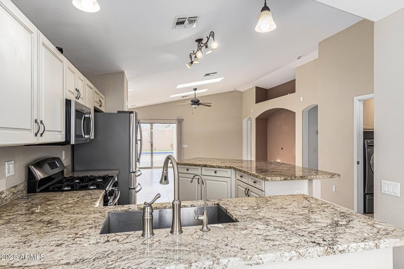 3090 Cherry Hills Pl, Chandler, AZ 85249