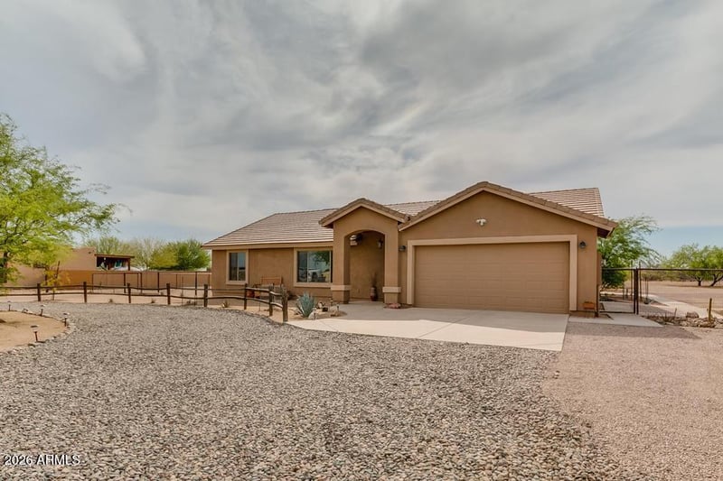 30910 224th Dr, Wittmann, AZ 85361