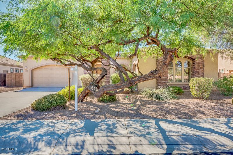3094 S Colonial St, Gilbert, AZ 85295