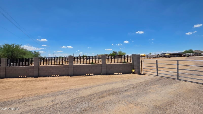 30940 N Varnum Rd, San Tan Valley, AZ 85143