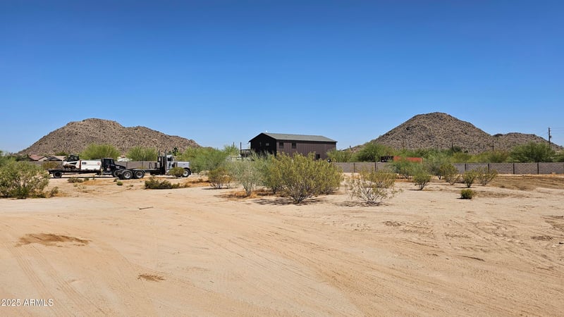 30940 Varnum Rd, San Tan Valley, AZ 85143