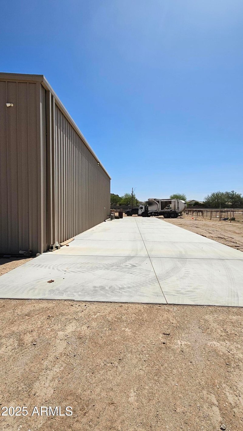 30940 Varnum Rd, San Tan Valley, AZ 85143