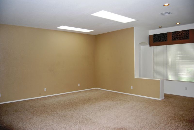 3095 E Waterview Dr, Chandler, AZ 85249