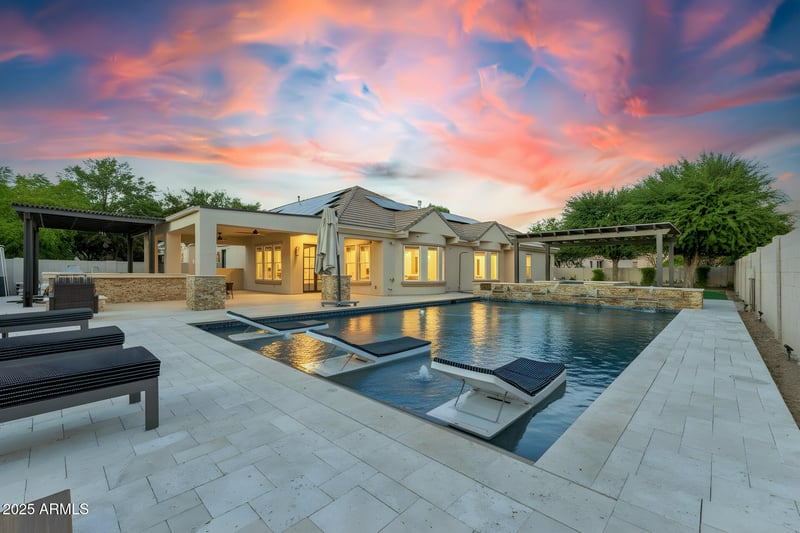 3095 Page Ave, Gilbert, AZ 85234