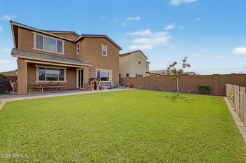 3096 E Hayfield Way, San Tan Valley, AZ 85140