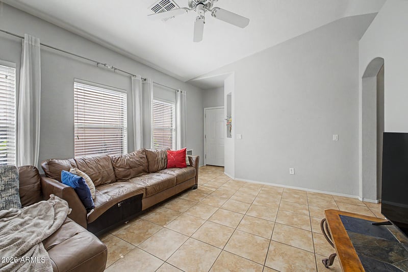 3098 Stottler Dr, Gilbert, AZ 85296