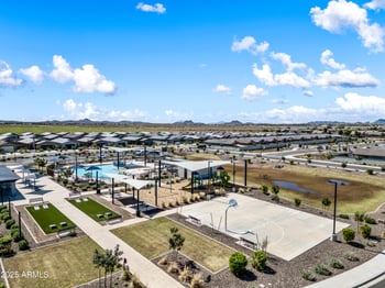 3099 Bee Trl, San Tan Valley, AZ 85143