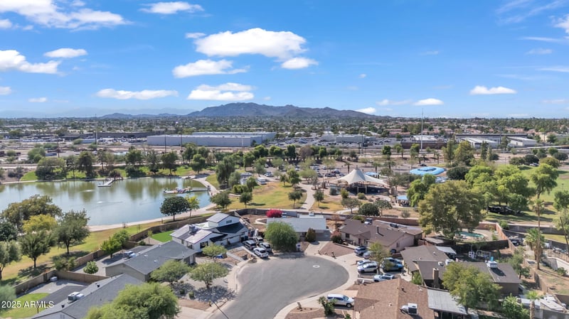 31 Duke Dr, Tempe, AZ 85283