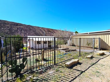 31 Old Douglas Rd, Bisbee, AZ 85603