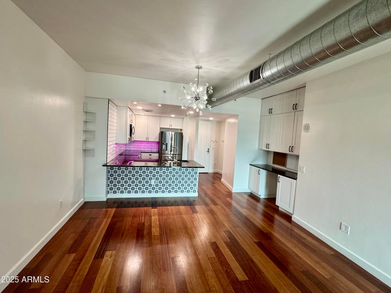 310 4th St #1803, Phoenix, AZ 85004
