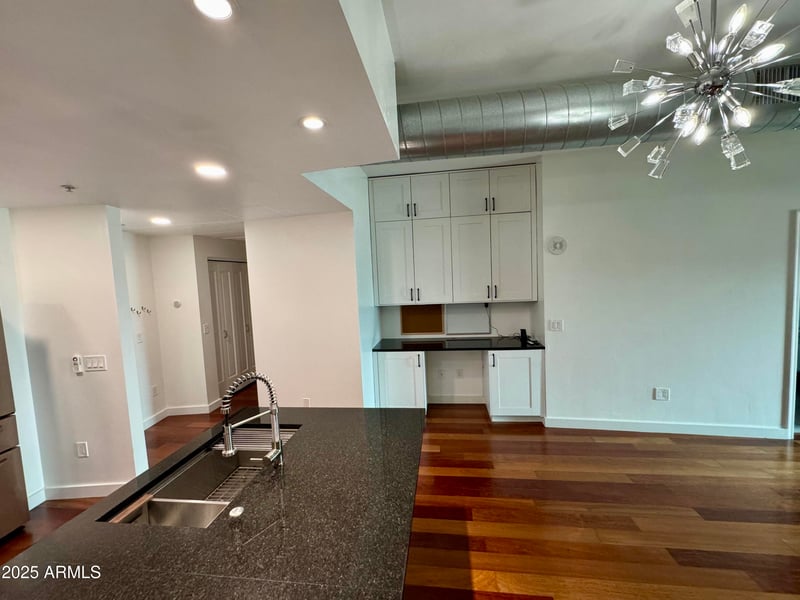 310 4th St #1803, Phoenix, AZ 85004