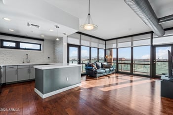 310 4th St #601, Phoenix, AZ 85004