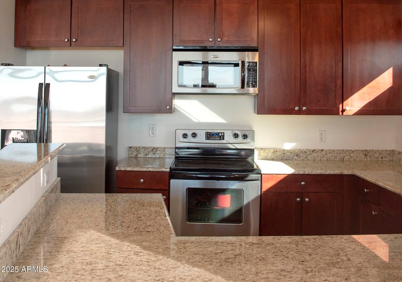 310 4th St #901, Phoenix, AZ 85004