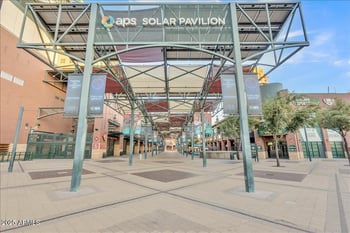 310 4th St #907, Phoenix, AZ 85004