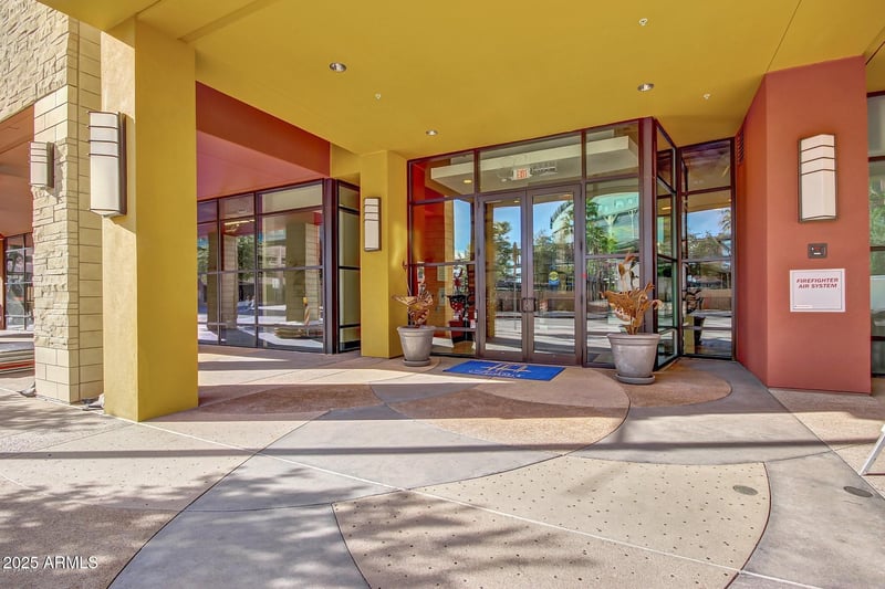 310 4th St #908, Phoenix, AZ 85004