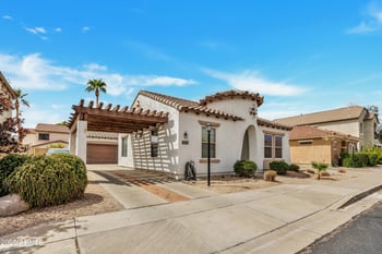 310 77th Pl, Mesa, AZ 85207