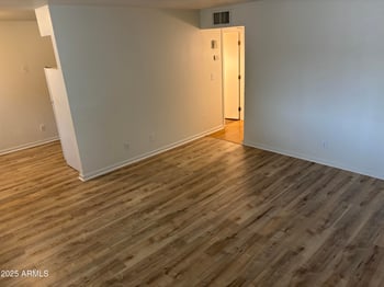 310 8th Ave #D, Mesa, AZ 85210