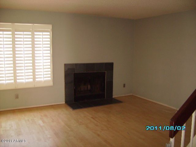 310 E Bluebell Ln, Tempe, AZ 85288