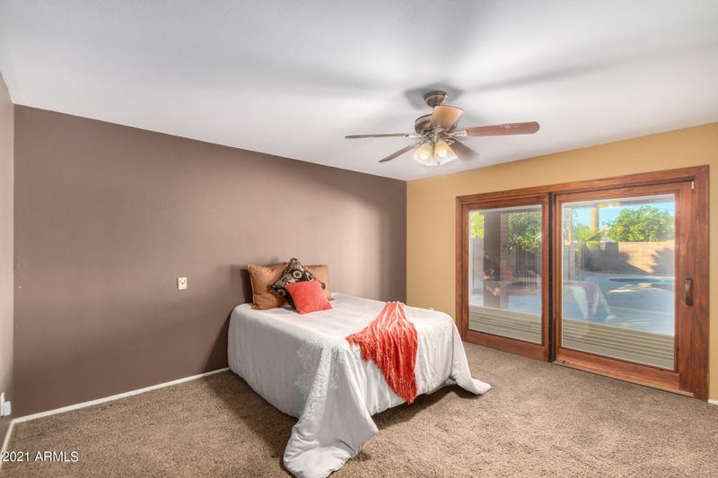 310 E Eugie Ave, Phoenix, AZ 85022