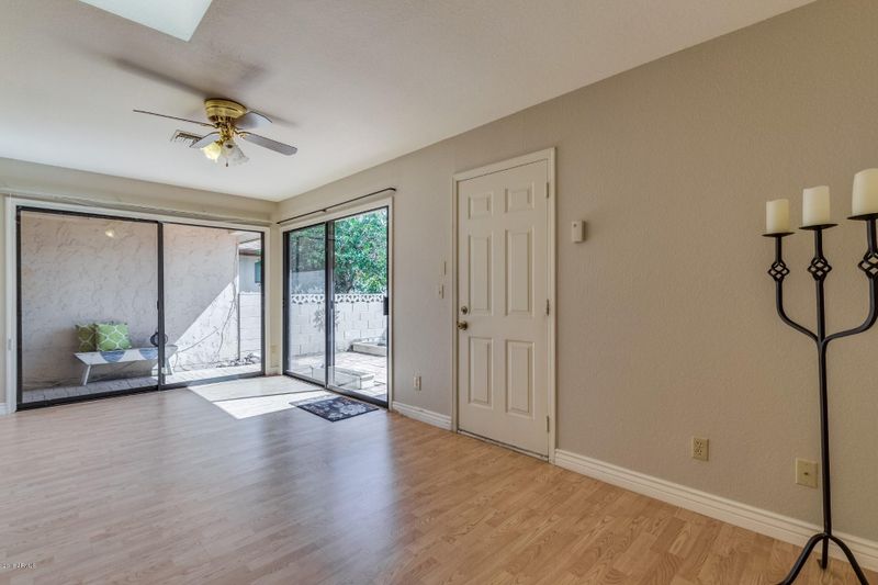 310 N 65th St #6, Mesa, AZ 85205