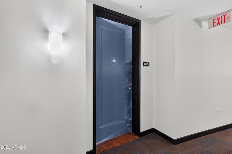 310 S 4th St #1207, Phoenix, AZ 85004