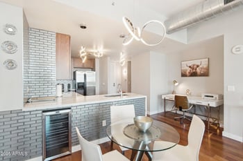 310 S 4th St #1504, Phoenix, AZ 85004
