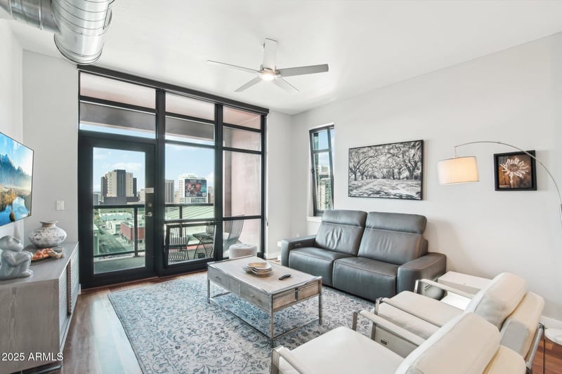 310 S 4th St #1504, Phoenix, AZ 85004
