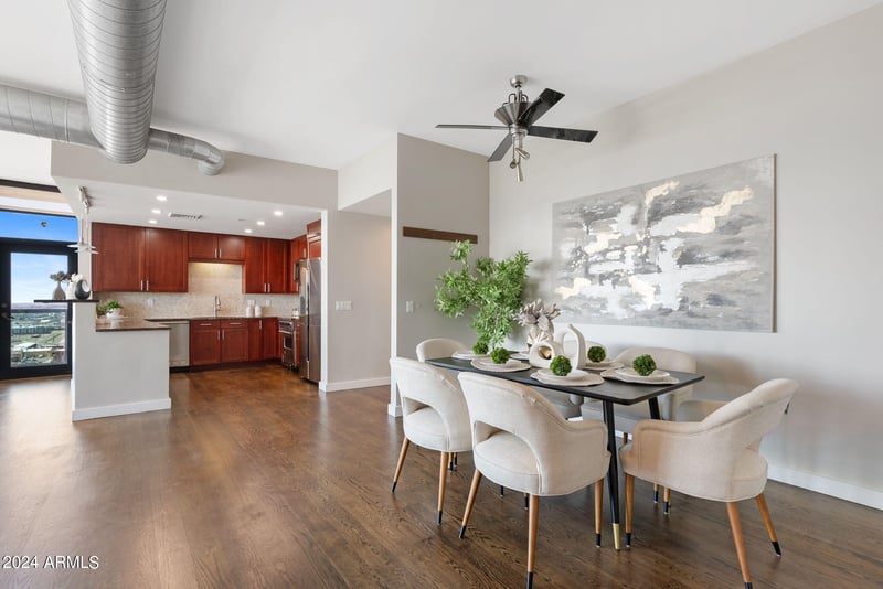 310 S 4th St #2101, Phoenix, AZ 85004