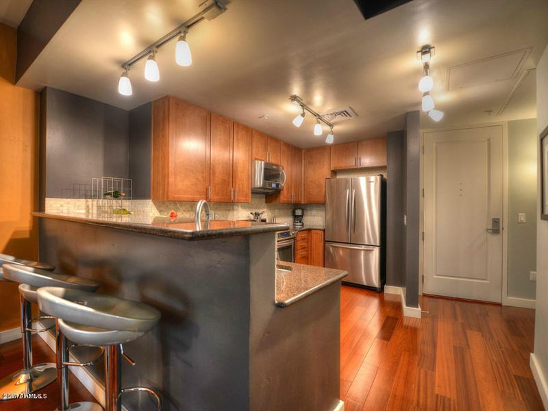 310 S 4th St #504, Phoenix, AZ 85004
