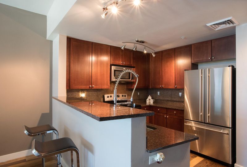 310 S 4th St #608, Phoenix, AZ 85004
