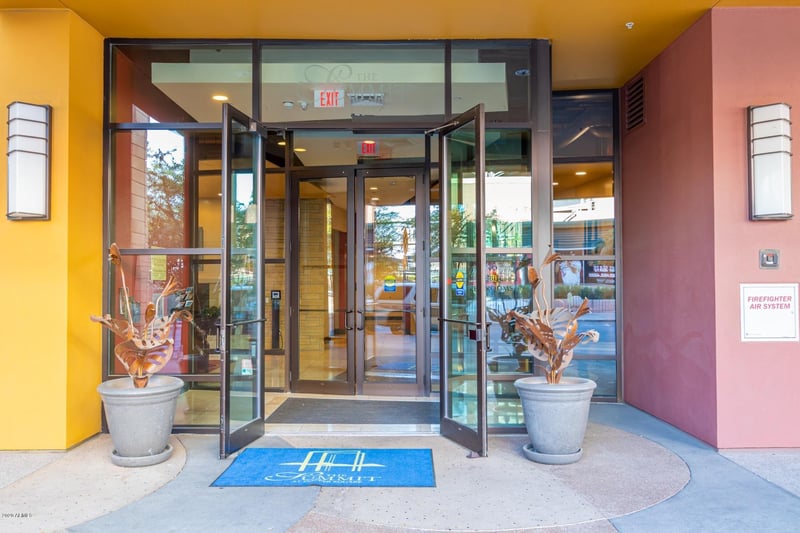 310 S 4th St #703, Phoenix, AZ 85004