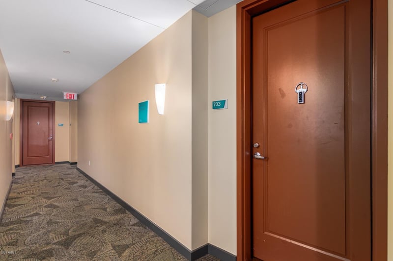 310 S 4th St #703, Phoenix, AZ 85004