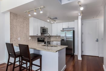 310 S 4th St #703, Phoenix, AZ 85004