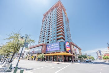310 4th St #805, Phoenix, AZ 85004