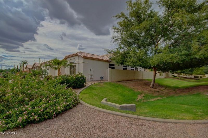 310 W El Freda Rd, Tempe, AZ 85284