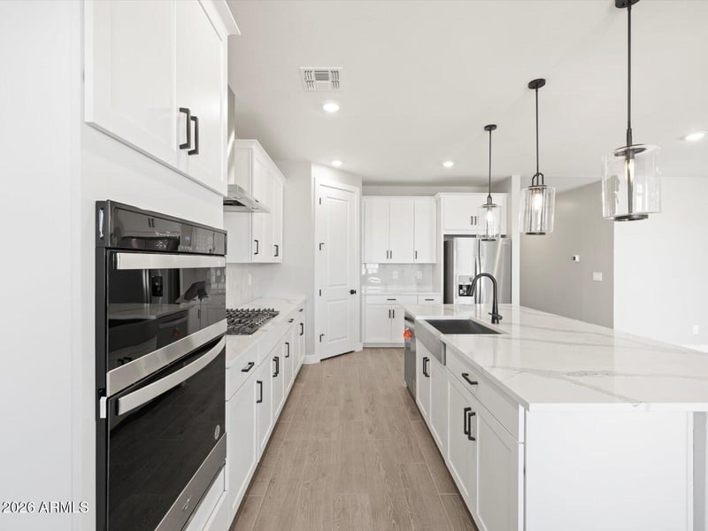 310 Flatiron Trl, Apache Junction, AZ 85120