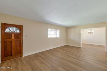 3101 E Oak St, Phoenix, AZ 85008