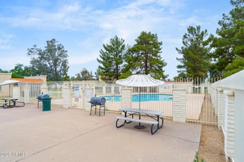 3101 Loma Ln, Phoenix, AZ 85051