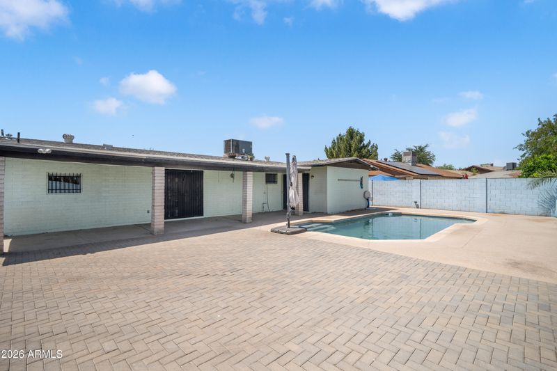 3101 N 79th Ave, Phoenix, AZ 85033